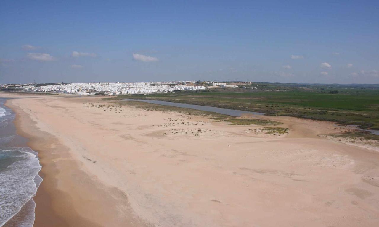 Marina 1 Atico De Lujo Independiente Vistas Al Mar Conil De La Frontera Bagian luar foto